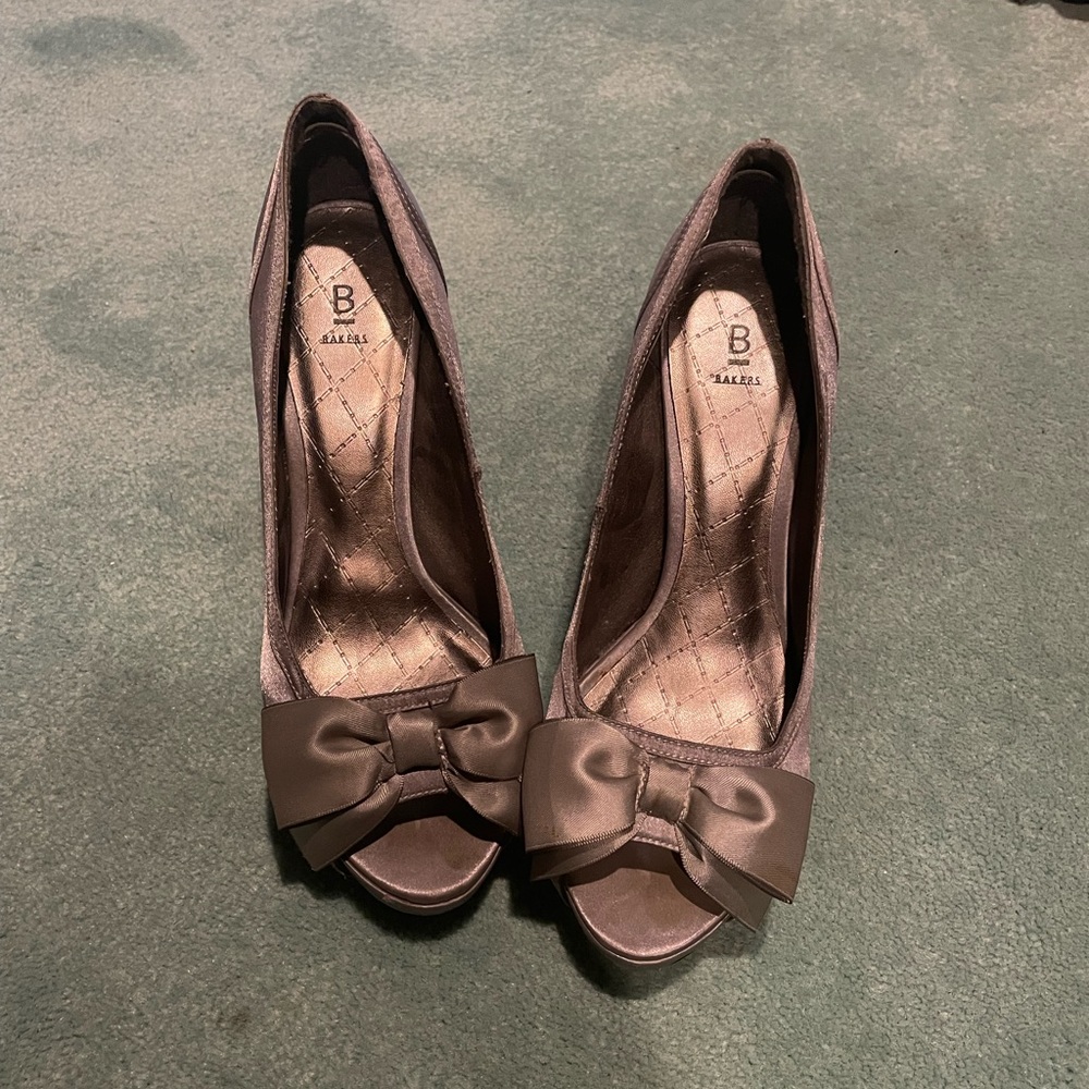 Grey silver  peep toe heels
